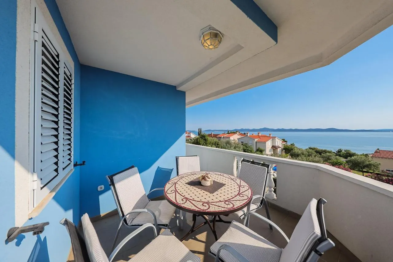 Luton Apartment Zadar Kozino Heating Pool & Jacuzzi 0*,