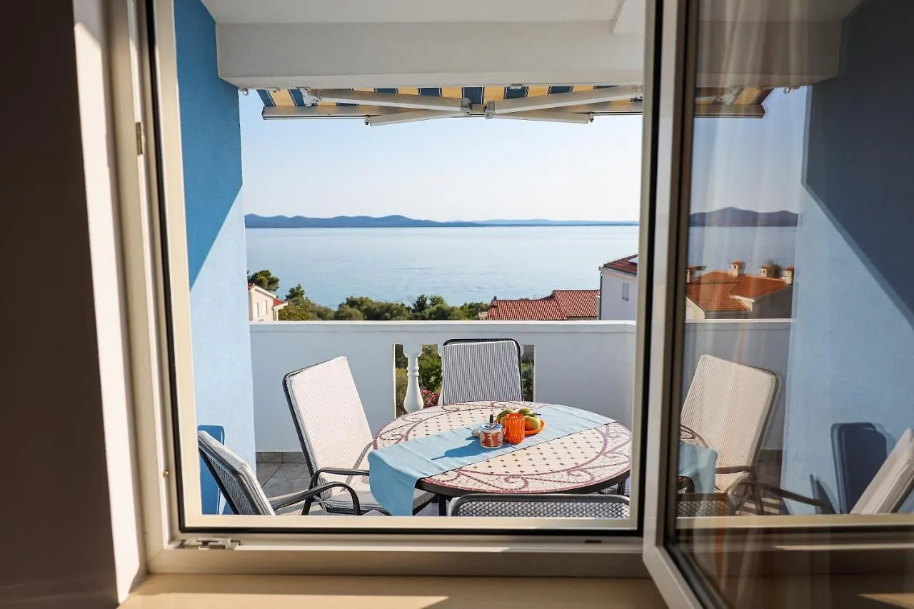 Luton Apartment Zadar Kozino Heating Pool & Jacuzzi 0*,  Croatia