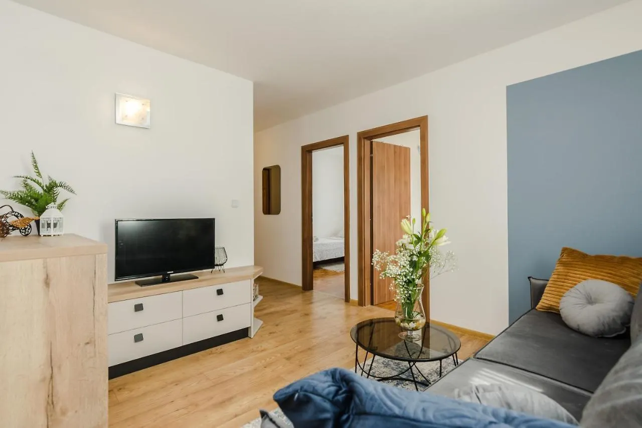 Luton Apartment Zadar Kozino Heating Pool & Jacuzzi