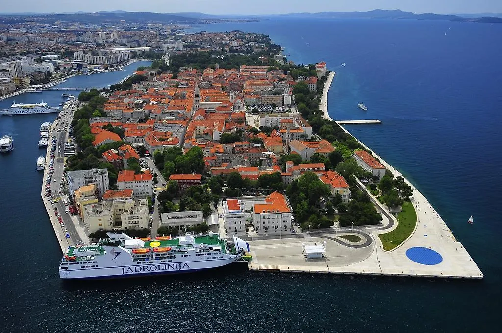 Luton Apartment Zadar Kozino Heating Pool & Jacuzzi